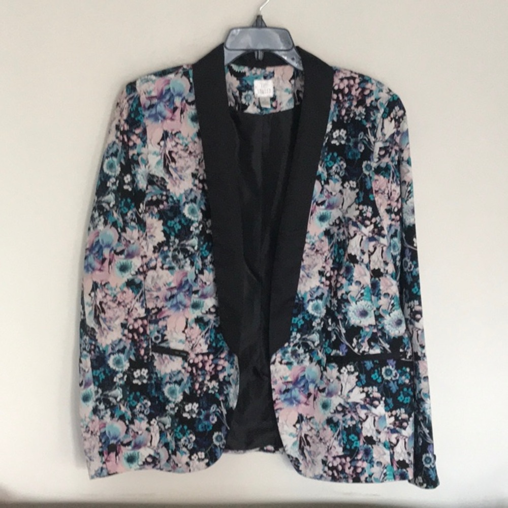 Spectacular floral jacket by Lauren Conrad. Sz 12